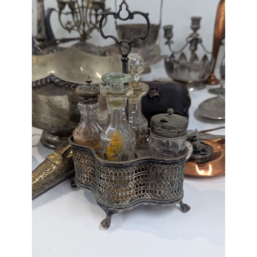40 - Mixed metalware to include a silver plated basket having a flared scalloped embossed rim with swing ... 