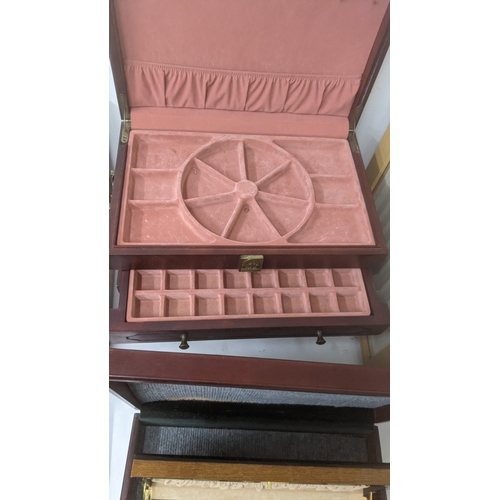 247 - Display and collectors boxes to include a rotating Condor watch strap display cabinet, a Thomas Pacc... 