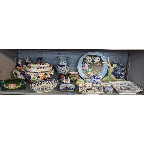 221 - A mixed lot of china and ceramics to include a Delft plate, Art Deco figure, a Sampson ashtray and o... 