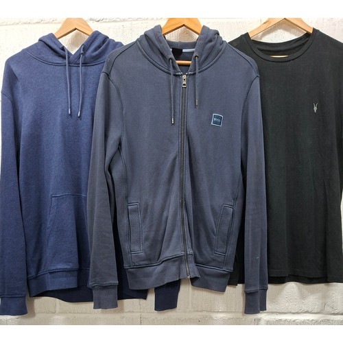 32 - Gents designer t-shirts and hoodies to include Paul Smith, Hugo Boss, Timberland and Dickies, sizes ... 