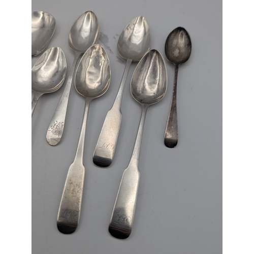 31 - An assortment of silver tea spoons comprising of George III examples and later, total weight 168.4g
... 