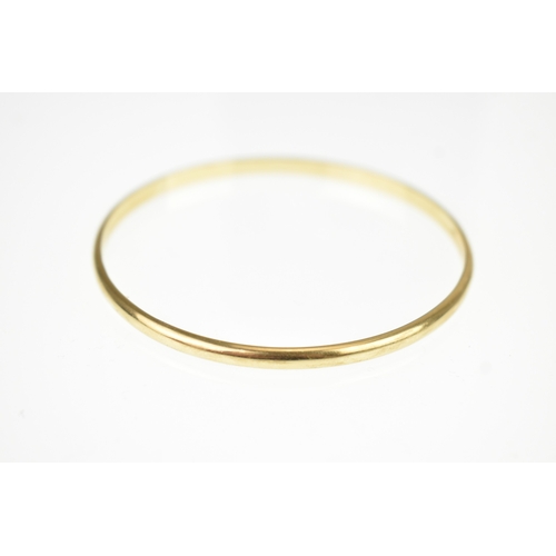3 - A 9ct yellow gold bangle, stamped 375, 6.7cm in diameter, 13.9 grams.
If there is no condition repor... 