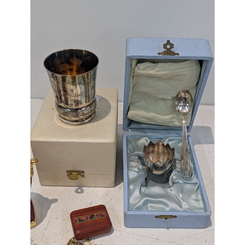 18 - Mixed collectables to include a christening cup, and egg cup and spoon, a Parker fountain pen and ot... 