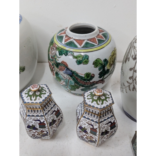 5 - A group of oriental collectables to include a famille rose ginger jar and one other, small enamel va... 