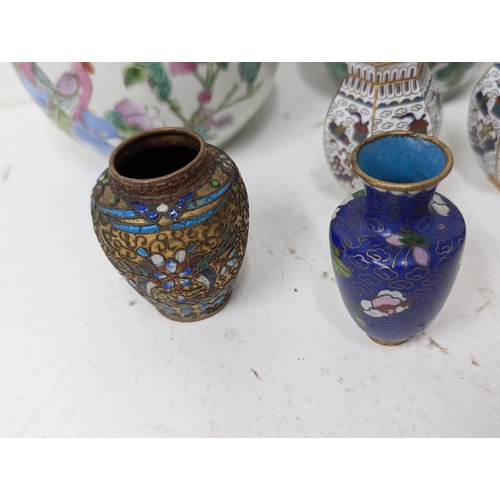 5 - A group of oriental collectables to include a famille rose ginger jar and one other, small enamel va... 