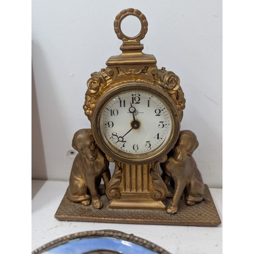 7 - Collectables to include a looping seven jewel 8-day mantle clock A/F, a gilt metal mantel clock and ... 