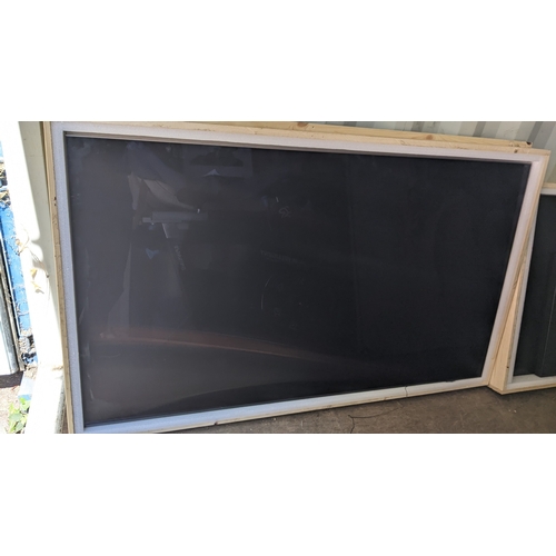 21 - A Samsung 75 inch TV with wall bracket
Location: BB
If there is no condition report shown, please re... 