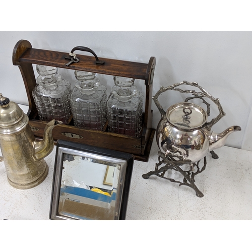 45 - Silver plated items to include a cased set of coffee spoons, along with sugar tongs, a coffee pot, t... 