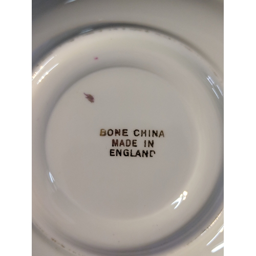 46 - A Garden House bone china 21-piece Crinoline Lady part tea set Location: 3-1
If there is no conditio... 