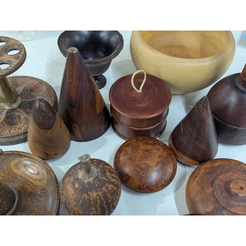 5 - Treen items to include two smoking pipe holders, a vintage wooden barrel puzzle, along with other it... 