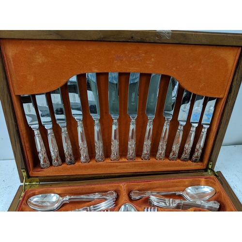56 - A silver plated Kings pattern canteen of cutlery a six-place setting, complete Location: BWR
If ther... 