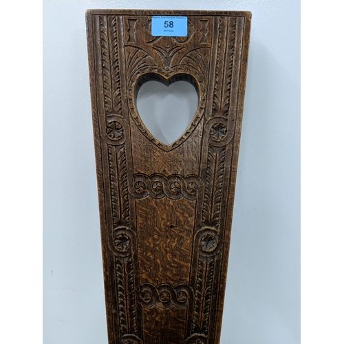 58 - An early 20th century carved spinning chair, back peg missing Location: GL
If there is no condition ... 