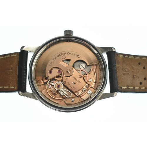 10 - An Omega Seamaster, automatic, gents, stainless steel wristwatch, circa 1968, the silvered dial havi... 