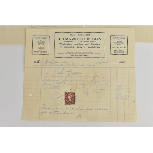 11 - A Harwood automatic, 9ct gold wristwatch, import marks for Glasgow 1928, the silvered dial with Arab... 