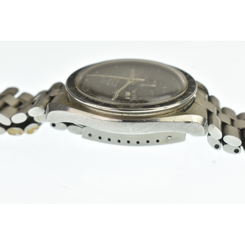 25 - An Omega Speedmaster Professional, Pre moon, gents, stainless steel, manual wind chronograph wristwa... 