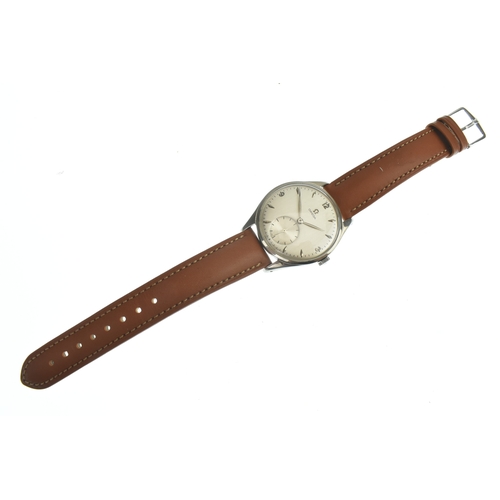 27 - An Omega 'Jumbo' manual wind, gents, stainless steel wristwatch, circa 1950, ref no 2505-21, the sil... 