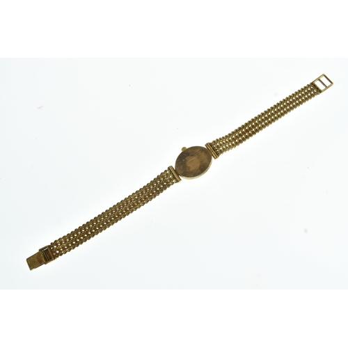 7 - An Accurist 9ct gold ladies quartz wristwatch, the oval dial having baton markers and diamond set as... 