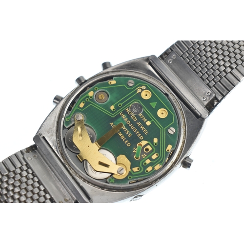9 - An Omega Speedmaster Quartz stainless steel LCD gents watch, having a digital display, five push but... 