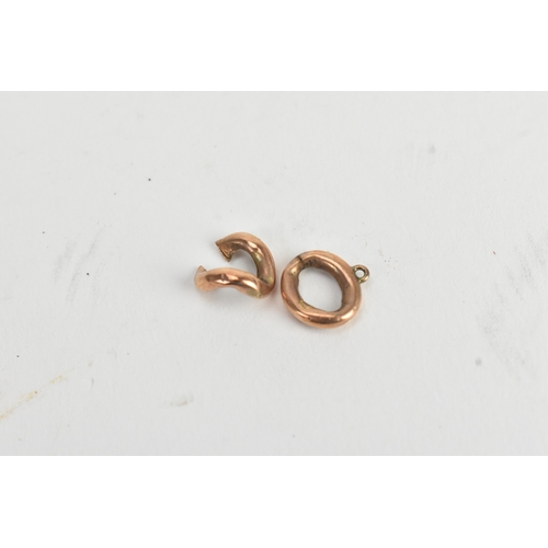 13 - A 9ct gold curb link chain bracelet, with a lobster claw clasp, stamped 9K, 20cm, 12.6 grams 
If the... 