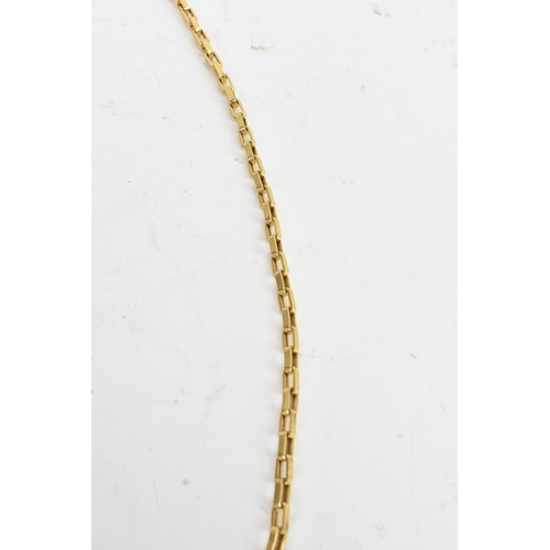 36 - A 9ct yellow gold box link chain necklace, with box link clasp, stamped 375, 71cm long, weight 13.8g... 