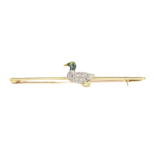 42 - A late 19th/early 20th diamond and enamel, 15ct yellow gold and platinum bar brooch, mounted with a ... 