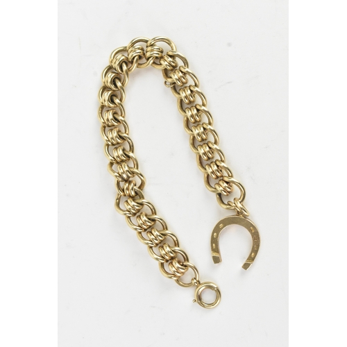 46 - A 9ct yellow gold fancy link chain bracelet, featuring an interlocking spring link design, with spri... 