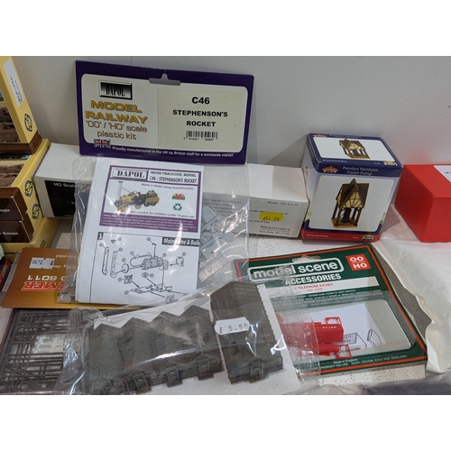 60 - A large collection of 00/HO gauge model railway hobby accessories, kits, parts, mainly by Hornby, ma... 