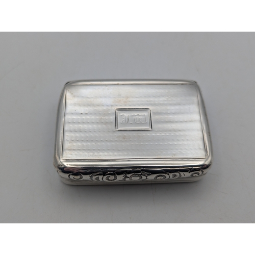 A George III silver snuff box, hallmarked Birmingham 1833, in ...