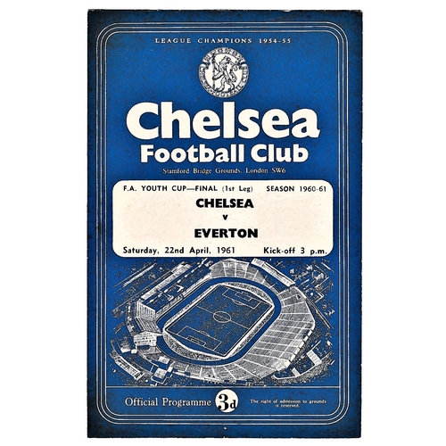 73 - Chelsea v Everton 1961 April 22nd FA Youth Cup Final (1st leg) vertical crease