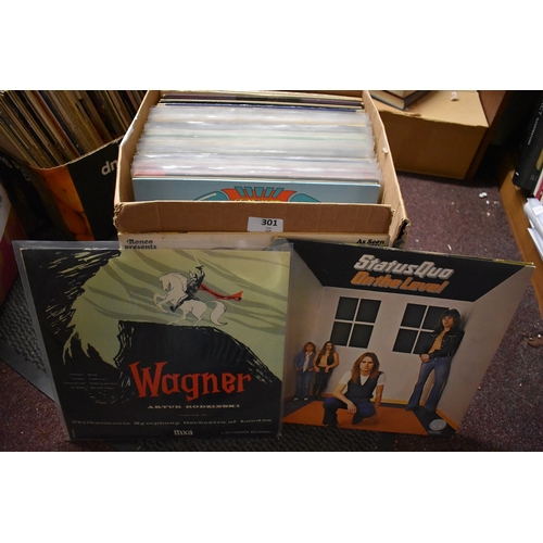 301 - Vinyl Collection in a box (60) Genres: Country and classical such as Wagner, Beethoven, Johnny Cash,... 