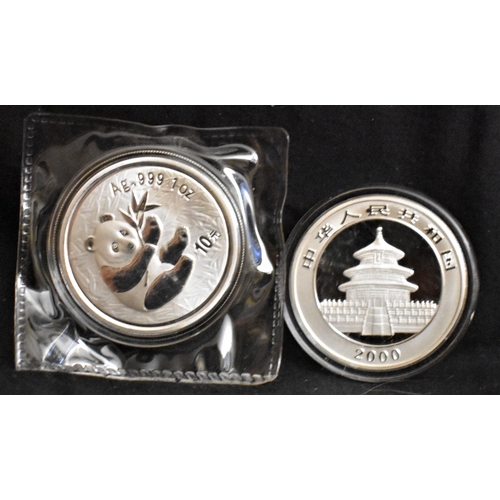 452 - China 2000 10 Yuan, 1oz Silver Proof, Panda seated with Bamboo, sealed