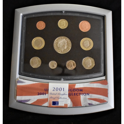 492 - Great Britain 2001 Royal Mint Proof Set, Royal Mint case