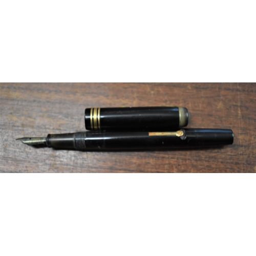 33 - Fountain Pen - 1950's Conway Stewart 388 black pen, 14ct gold MB