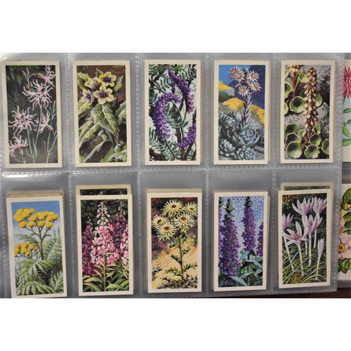 179 - Cigarette Cards - Gardening, Flowers and shrubs. A collection in an album in plastics. (100's)