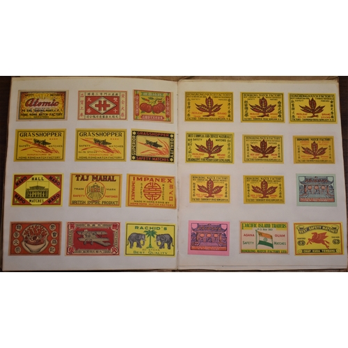 254 - Chinese Late 19th and early 20th Century onward Matchbox labels, many Pre-Communist era and many Com... 