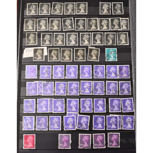 247 - Great Britain - A large sorted stock of used Machins housed in two large 36 page Lighthouse stockboo... 