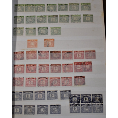 265 - Great Britain Postage Dues in an 8 page Stockbook, also Machin High Values mostly fine used (100's)