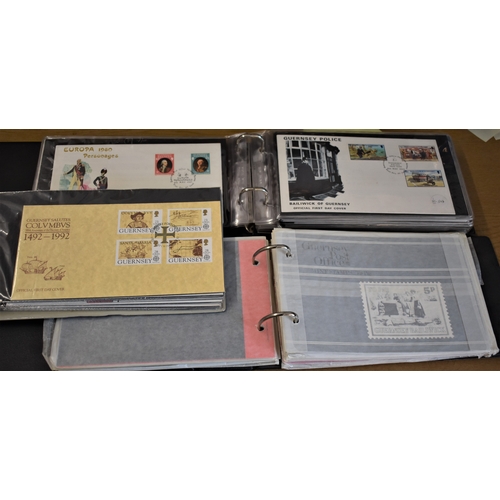 277 - Guernsey 1982-1993, A collection of packs & First Day Covers in three albums, values to £2. Several ... 
