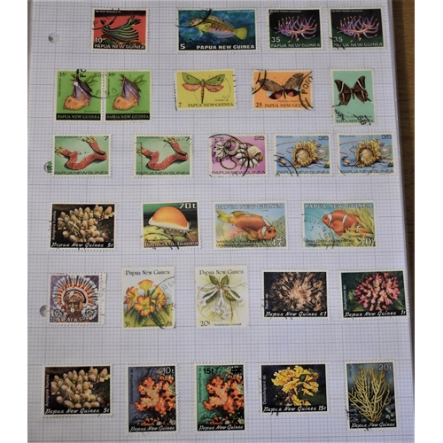 286 - Papua New Guinea - Mainly modern, mostly used and displayed on pages with many thematic issues, good... 