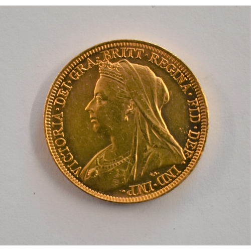 37 - Gold 1895 Victoria old Head Sovereign, AEF