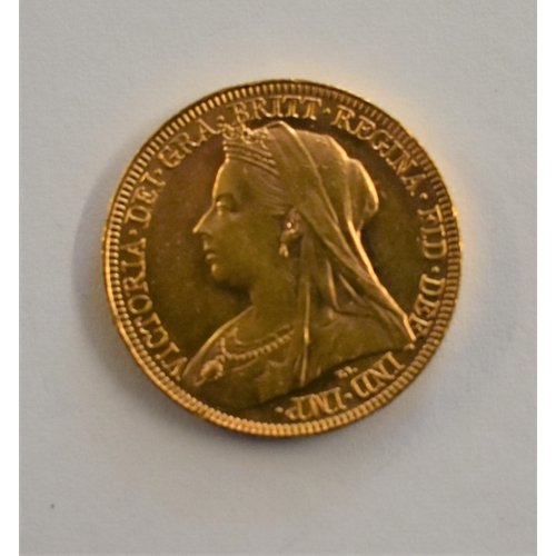 38 - Gold 1896 Victoria old Head Sovereign, EF