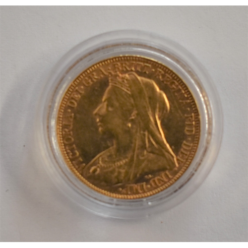 45 - Gold 1900 Victoria old Head Sovereign, AEF