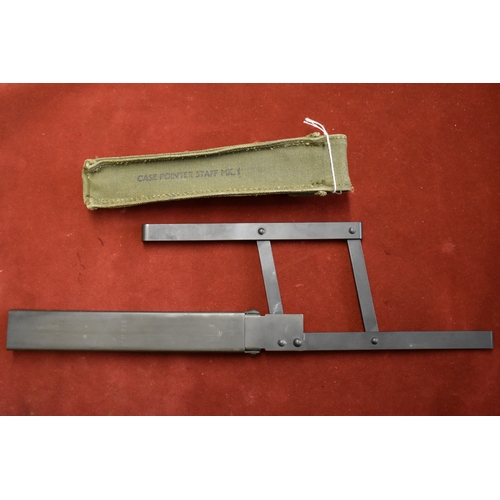 20 - British WWII Vickers Pointer Staff MKI & Case stamped CM 828, these used for the Vickers MG Enfield ... 