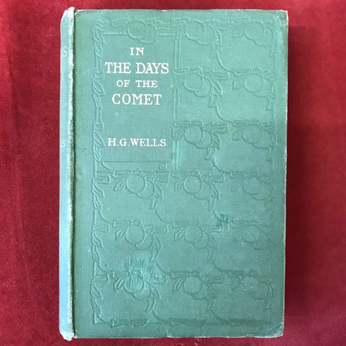 348 - In the Days of the Comet First edition 1906