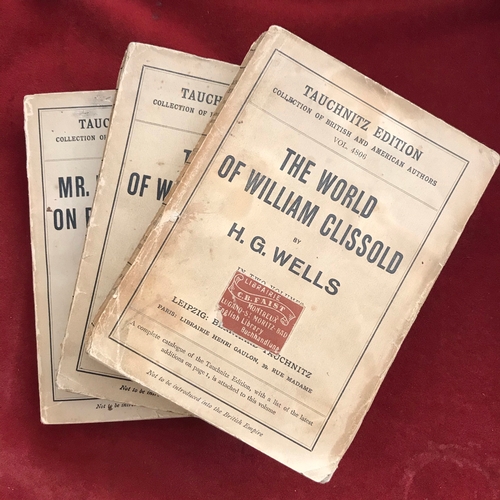 382 - The World of William Clissold 3 volumes First edition with D/W, one volume with faded spine, otherwi... 