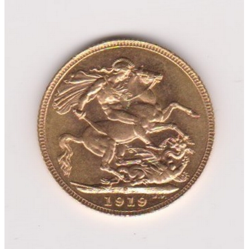 150 - 1919 Gold Sovereign AUNC