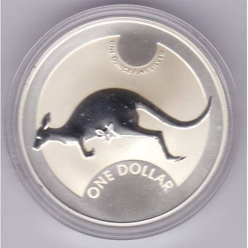 44 - Australia 2006 silver proof dollar kangaroo running