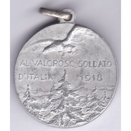 464 - Italian WWI Commemorative Medal for the Albino Solders, obverse reads 'Sezione Di Milano - Clob Albi... 