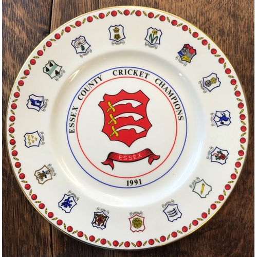 599 - Cricket Plates Essex. Size 140mm. 1 x 1993 Cricket Champions (Boxed) Limited edition bone China, Coa... 