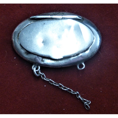 605 - A small Silver Snuff Box Pendant, Hallmarked 'H.W. Ld, Birmingham 1911